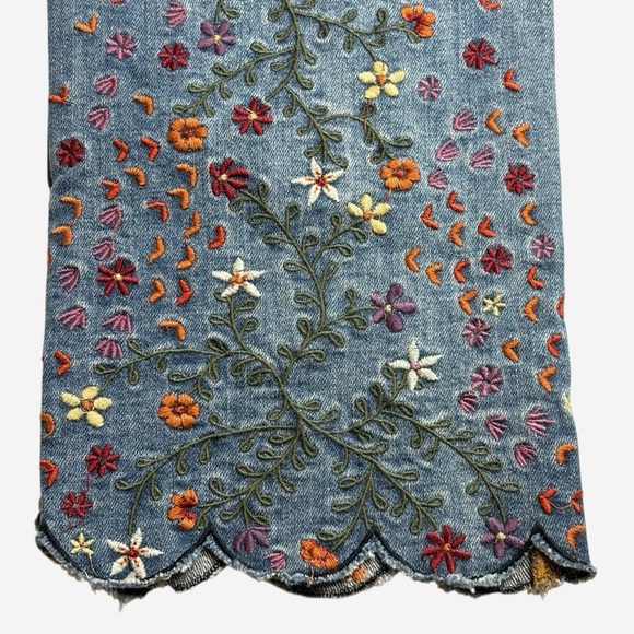 Anthropologie Driftwood Candace Mid-Rise Floral Embroidered Ankle Jeans Size 29 - Picture 8 of 16